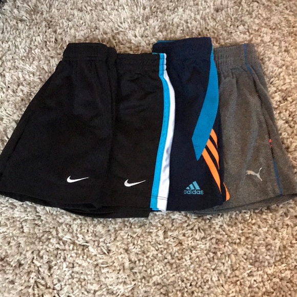 short nike adidas